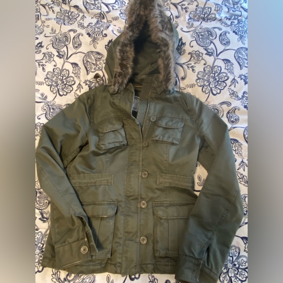 Retro Roots winter Jacket - Picture 3 of 5